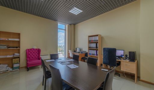 Торговый центр на Можайском шоссе