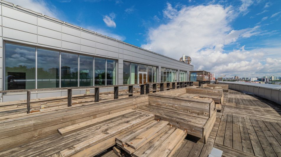 Торговый центр на Можайском шоссе