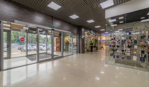 Торговый центр на Можайском шоссе