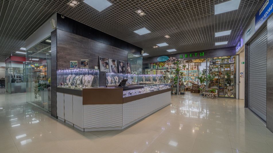 Торговый центр на Можайском шоссе