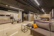 Торговый центр на Можайском шоссе