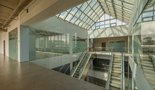 Торговый центр на Можайском шоссе