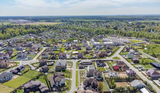 Новолуговая