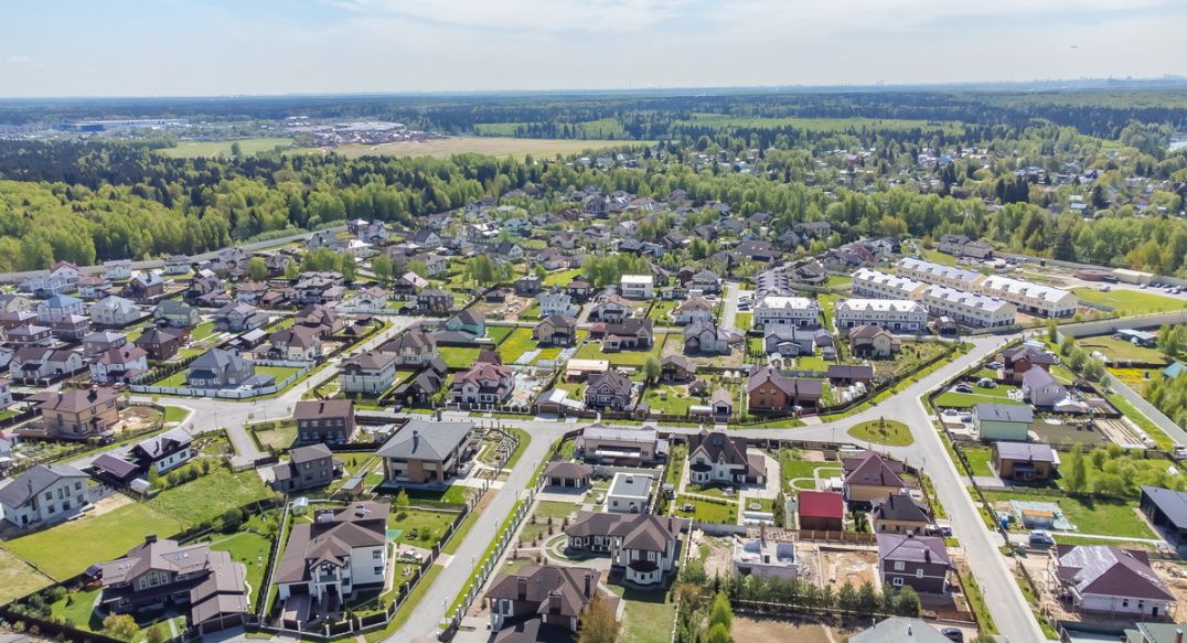 Новолуговая