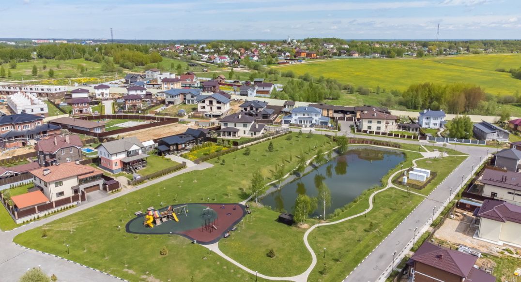 Новолуговая