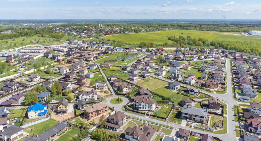 Новолуговая