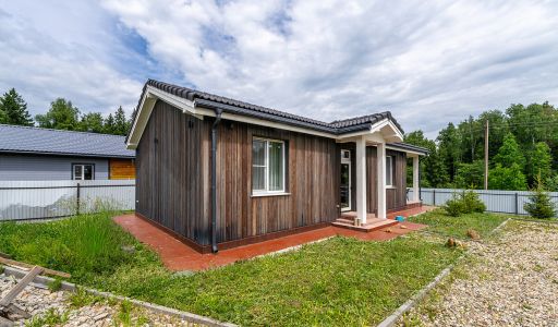 Уютный дом в поселке Хлыбы-2
