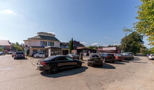 Здание с участком в ПГТ Снегири