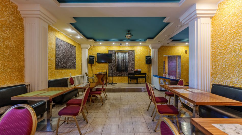 Здание с участком в ПГТ Снегири