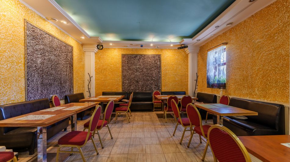 Здание с участком в ПГТ Снегири