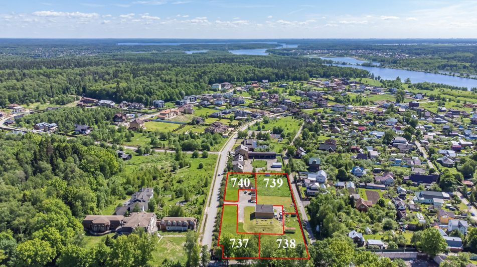 Участок в КП Аврора