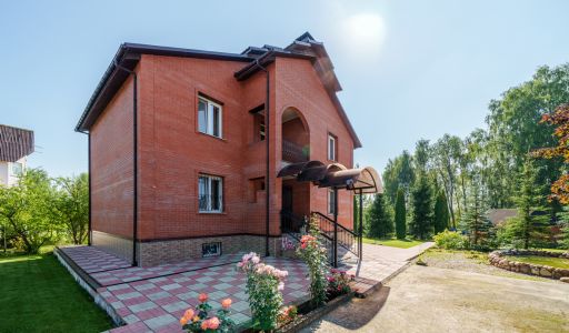 Уютный дом Ермолинские пруды