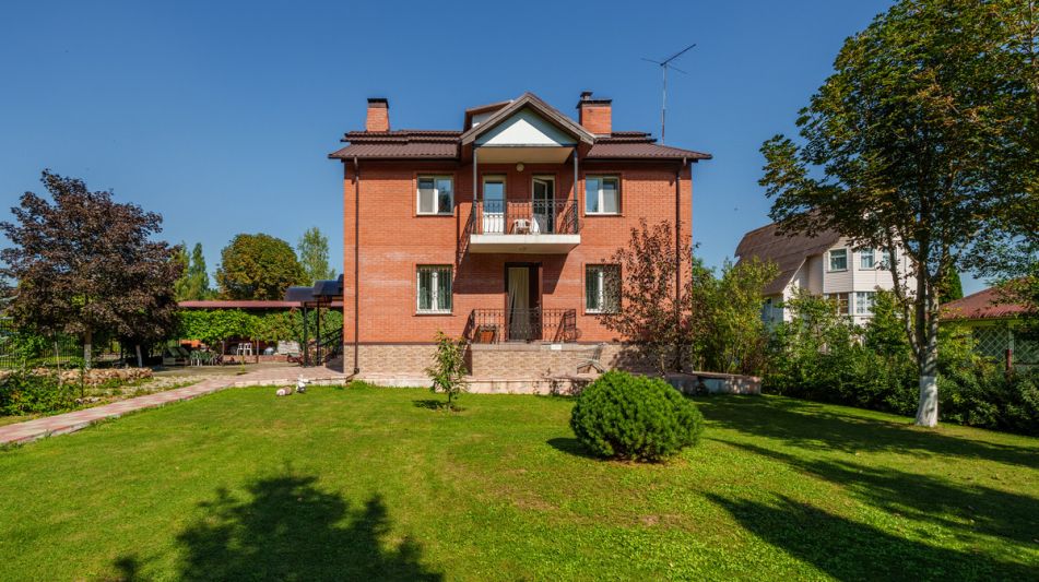 Уютный дом Ермолинские пруды