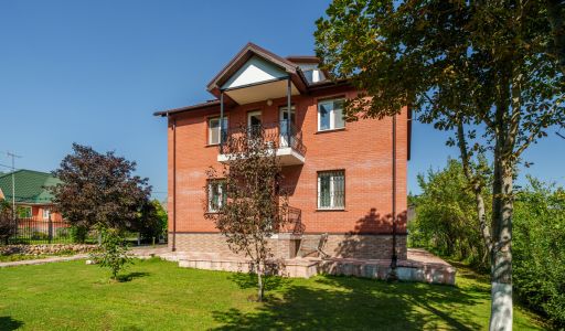 Уютный дом Ермолинские пруды