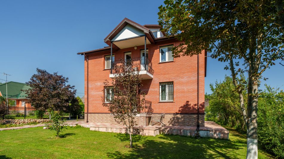 Уютный дом Ермолинские пруды