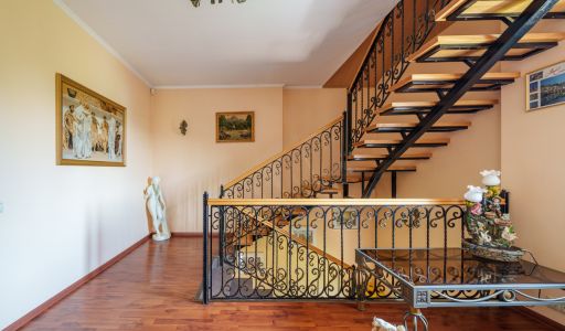 Уютный дом Ермолинские пруды