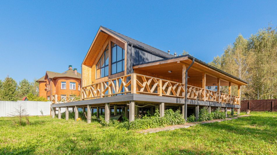 Барнхаус в поселке Иванцево