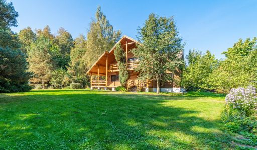 Дом у леса в п. Пестово