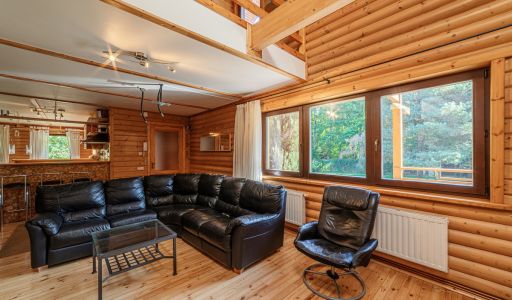 Дом у леса в п. Пестово