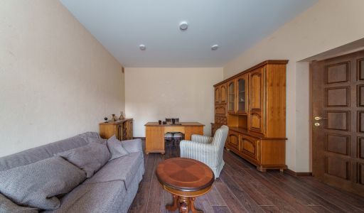 Дом с бассейном в КП Урожай