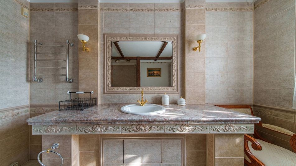 Дом с бассейном в КП Урожай