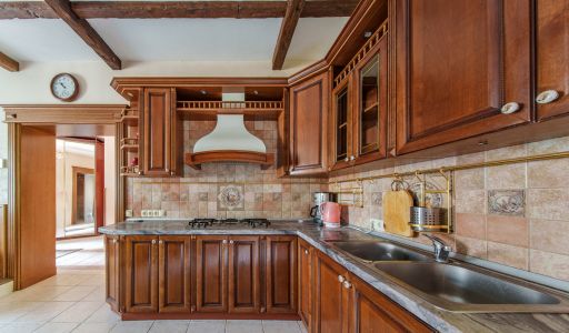 Дом с бассейном в КП Урожай