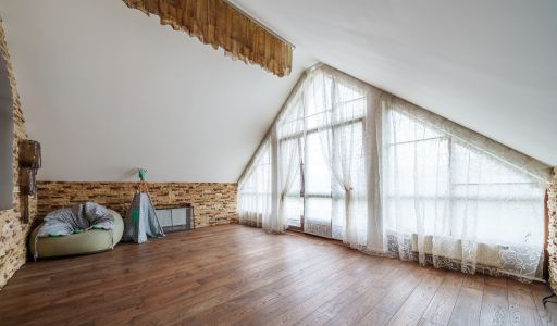 Современный дом у воды в Пестово