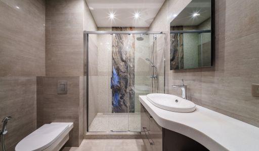 Современный дом у воды в Пестово