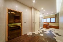 Современный дом у воды в Пестово