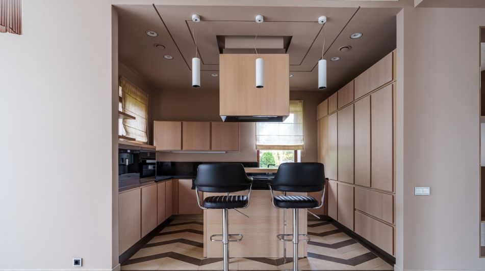 Современный дом у воды в Пестово