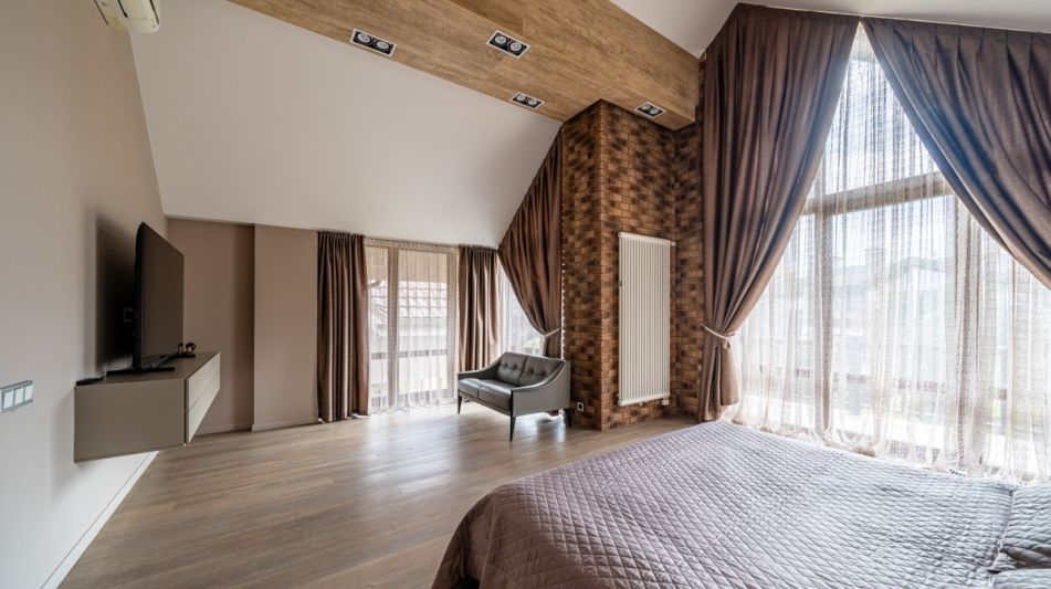 Современный дом у воды в Пестово