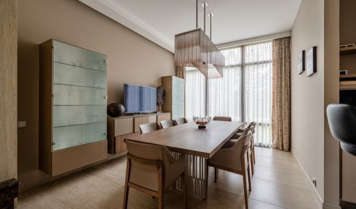 Современный дом у воды в Пестово