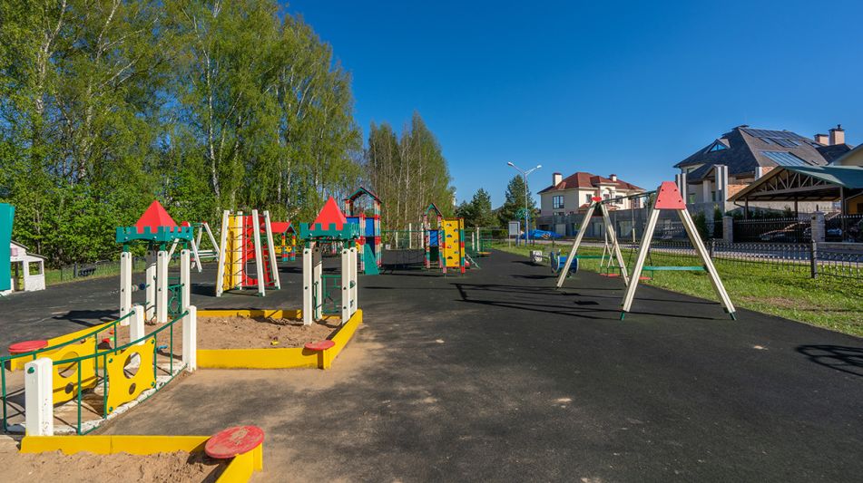 Дизайнерский дом в КП Крона