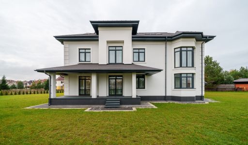 Дизайнерский дом в КП Крона