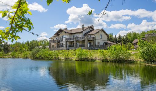 Дом в поселке Гольф-клуб Пестово