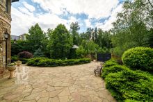 Усадьба окруженная лесом Горки-5