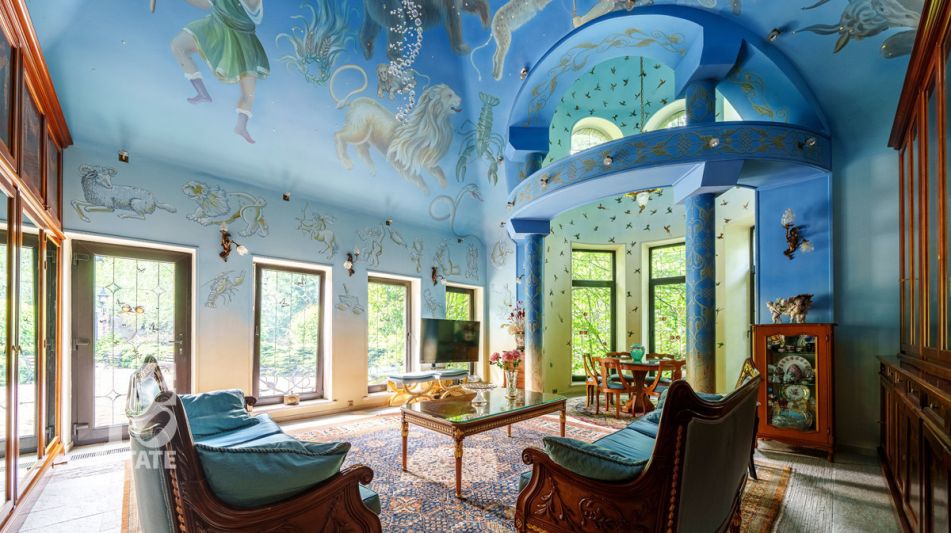 Усадьба окруженная лесом Горки-5