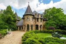 Усадьба окруженная лесом Горки-5