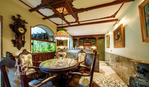 Усадьба окруженная лесом Горки-5