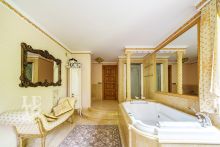 Усадьба окруженная лесом Горки-5