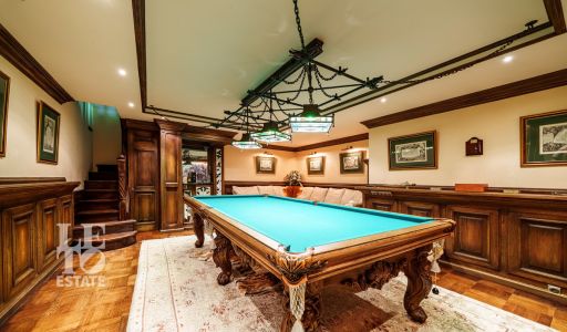 Усадьба окруженная лесом Горки-5