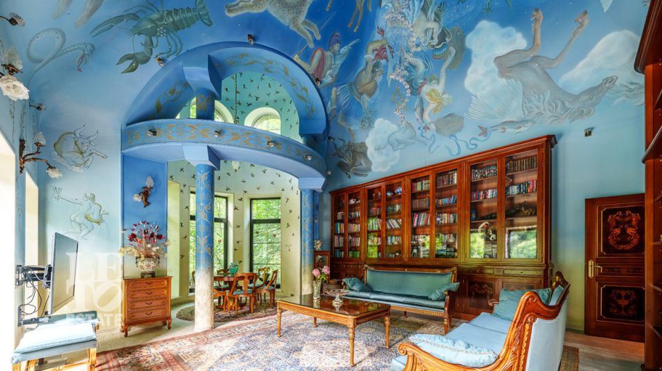 Усадьба окруженная лесом Горки-5