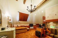 Усадьба окруженная лесом Горки-5