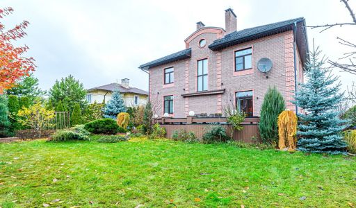 Дом для семьи в КП Новорижский