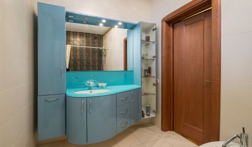 Продается усадьба в поселке Юлия2