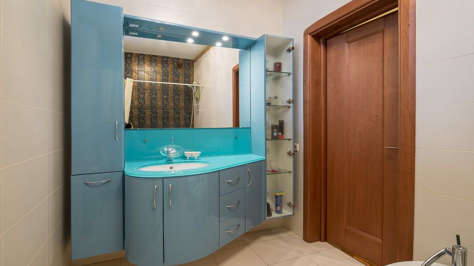 Продается усадьба в поселке Юлия2