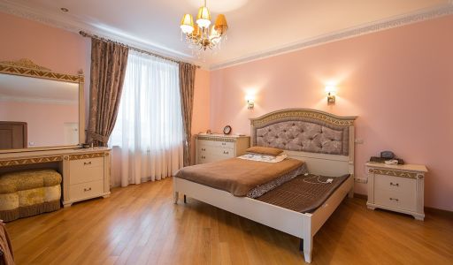 Продается усадьба в поселке Юлия2