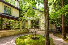 Продается усадьба в поселке Юлия2