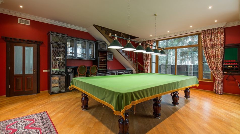 Продается усадьба в поселке Юлия2