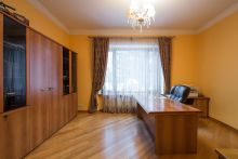 Продается усадьба в поселке Юлия2